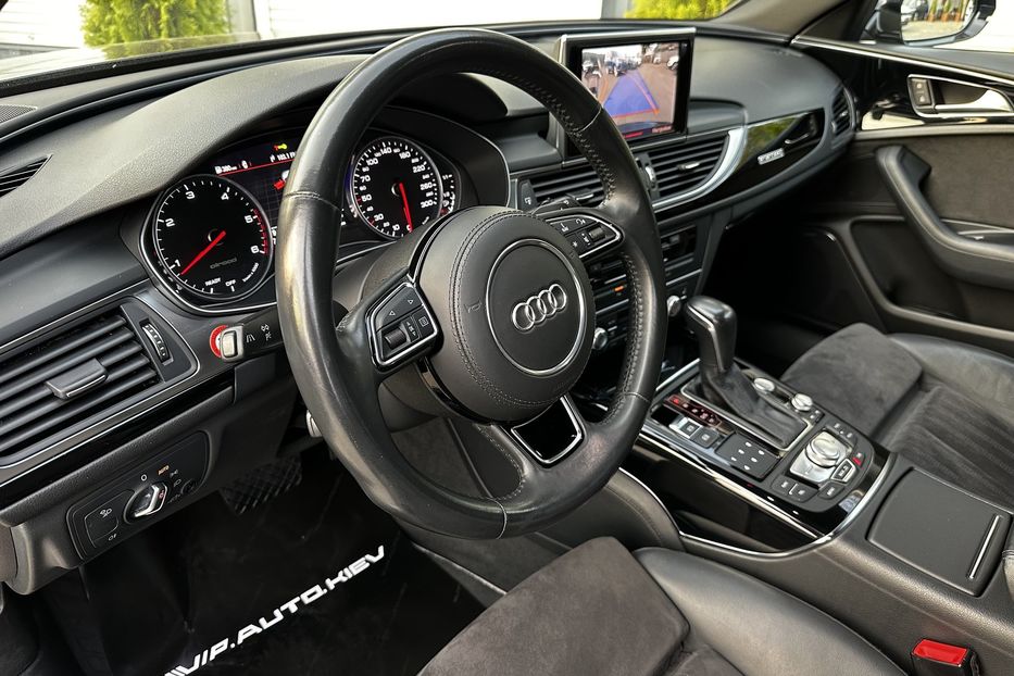 Продам Audi A6 Allroad 2017 года в Киеве