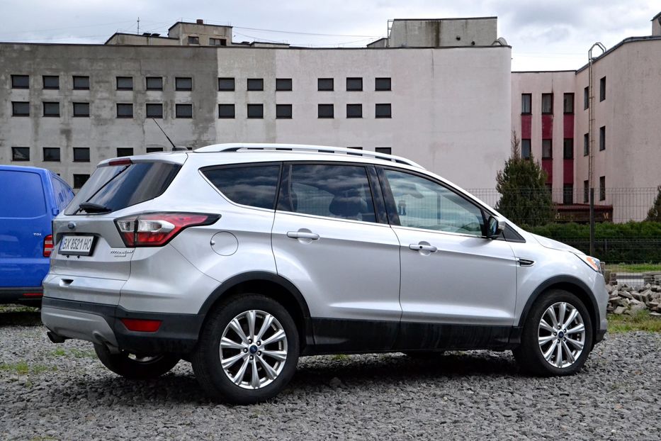 Продам Ford Escape Titanium 2016 года в Хмельницком