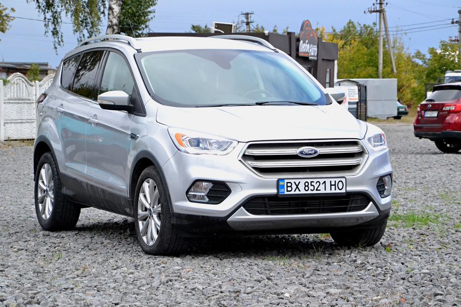 Продам Ford Escape Titanium 2016 года в Хмельницком