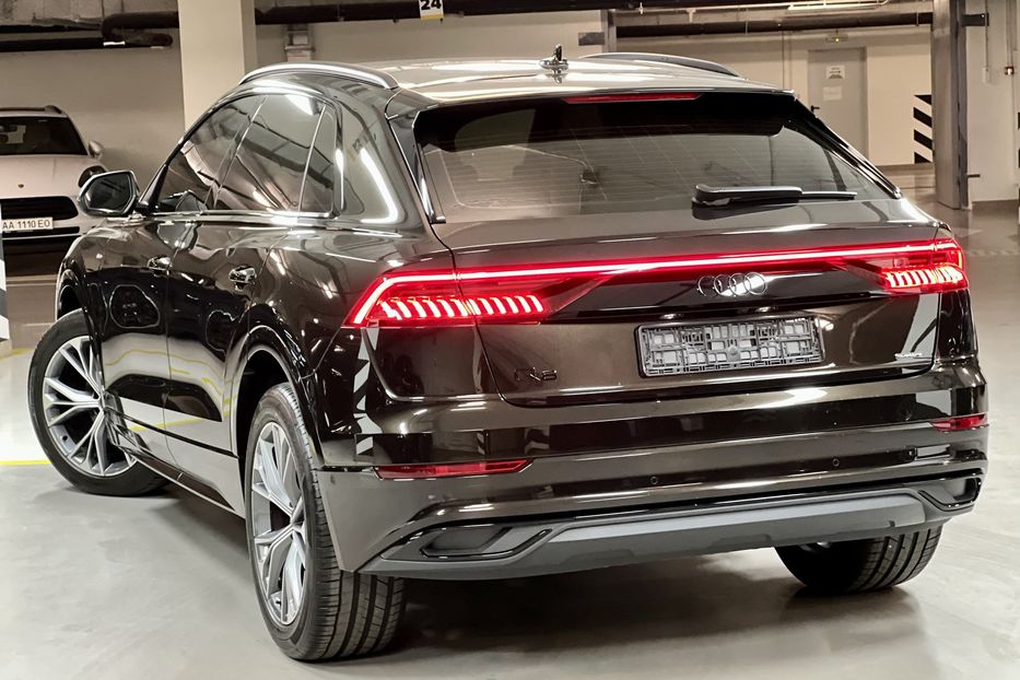 Продам Audi Q8 2023 года в Киеве