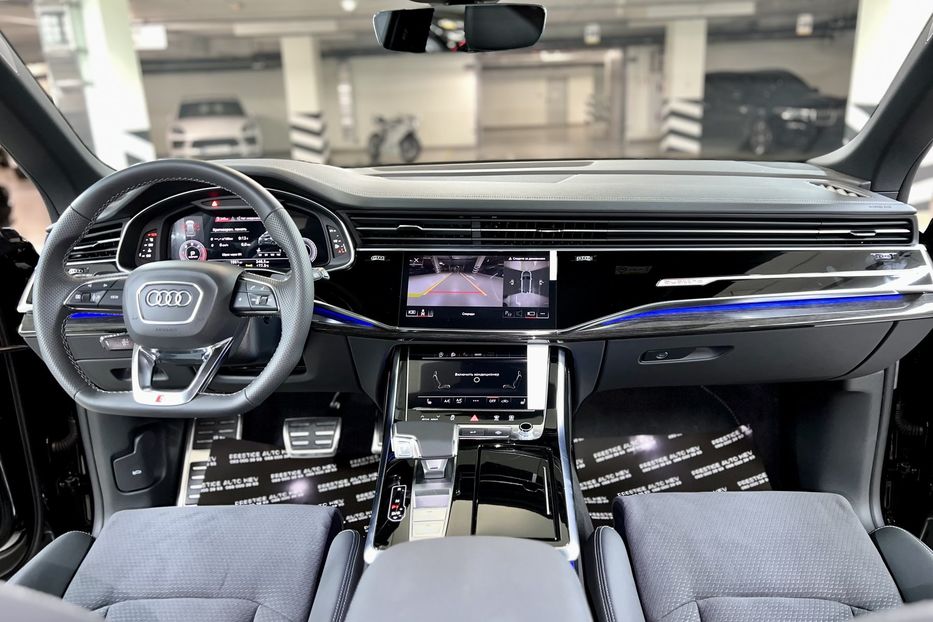 Продам Audi Q8 2023 года в Киеве