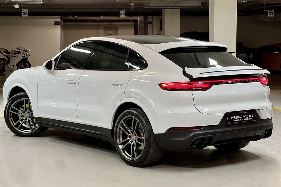 Продам Porsche Cayenne 2021 года в Киеве