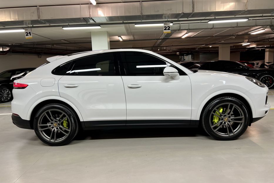 Продам Porsche Cayenne 2021 года в Киеве