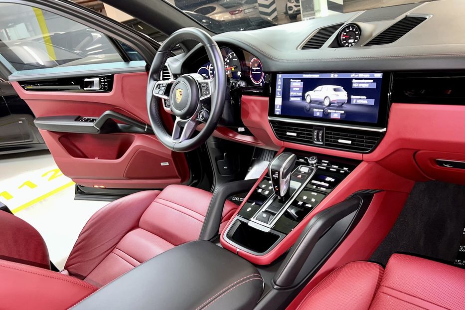 Продам Porsche Cayenne S 2020 года в Киеве