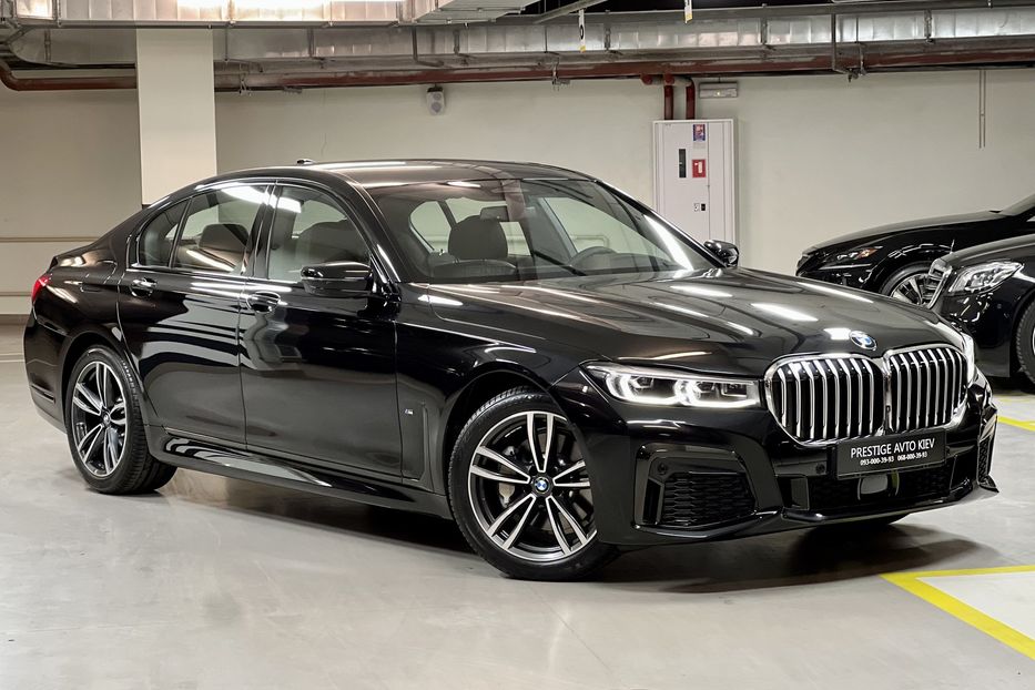 Продам BMW 730 2022 года в Киеве