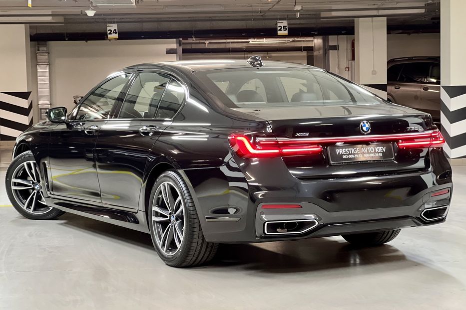 Продам BMW 730 2022 года в Киеве