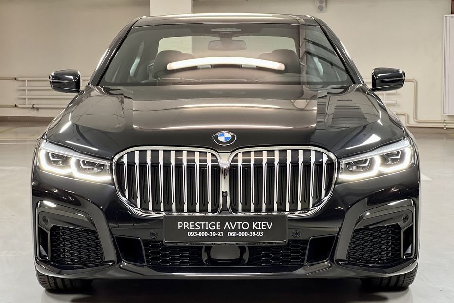 Продам BMW 730 2022 года в Киеве