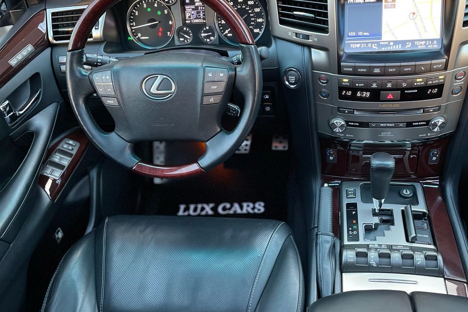 Продам Lexus LX 570 F sport 2013 года в Киеве