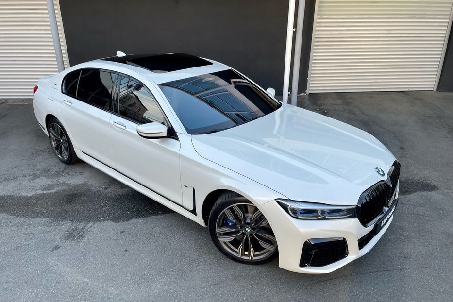 Продам BMW 760 M 2019 года в Киеве