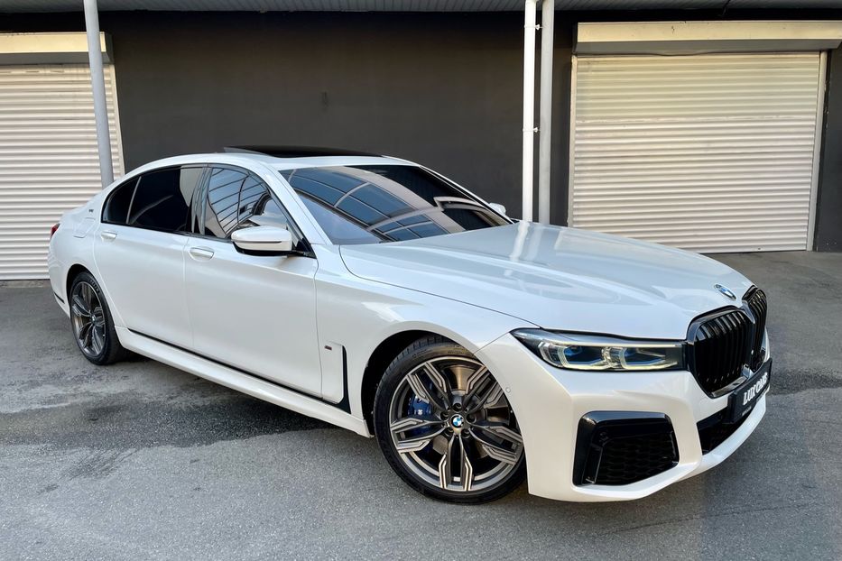 Продам BMW 760 M 2019 года в Киеве