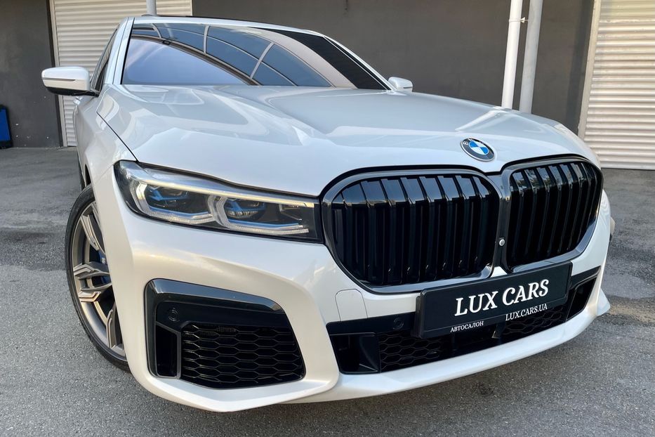 Продам BMW 760 M 2019 года в Киеве