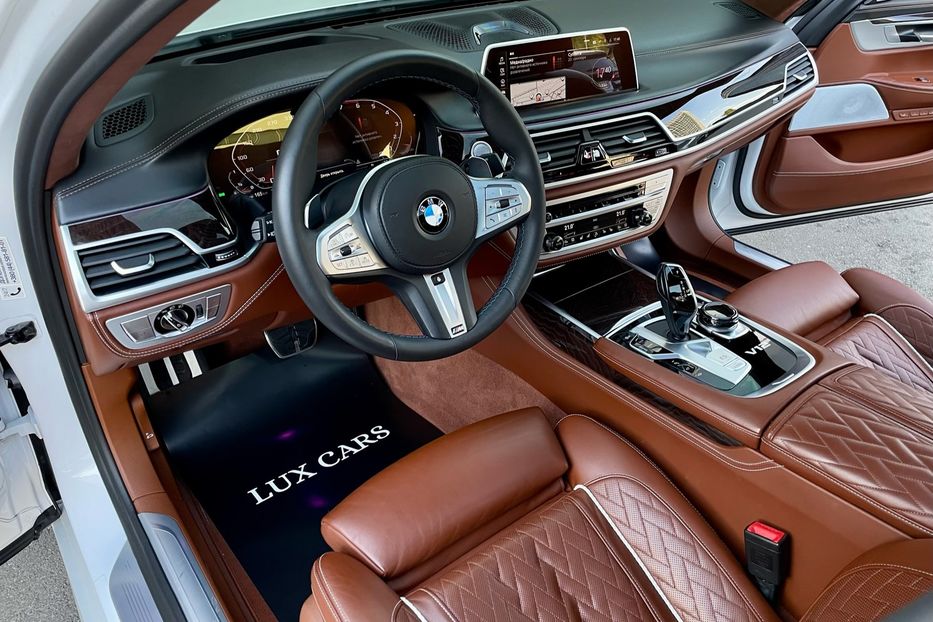 Продам BMW 760 M 2019 года в Киеве