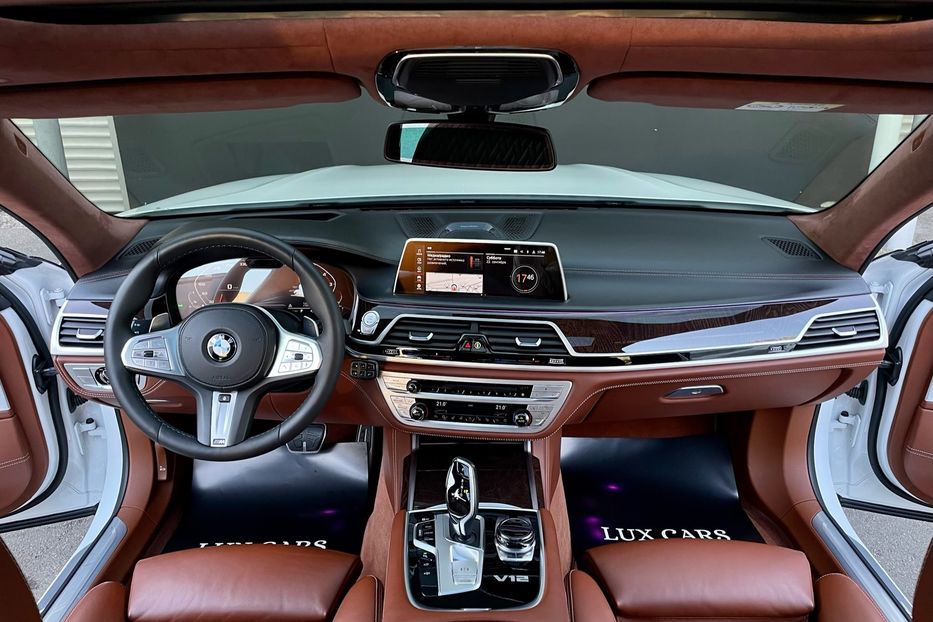 Продам BMW 760 M 2019 года в Киеве