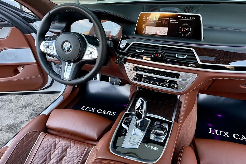 Продам BMW 760 M 2019 года в Киеве