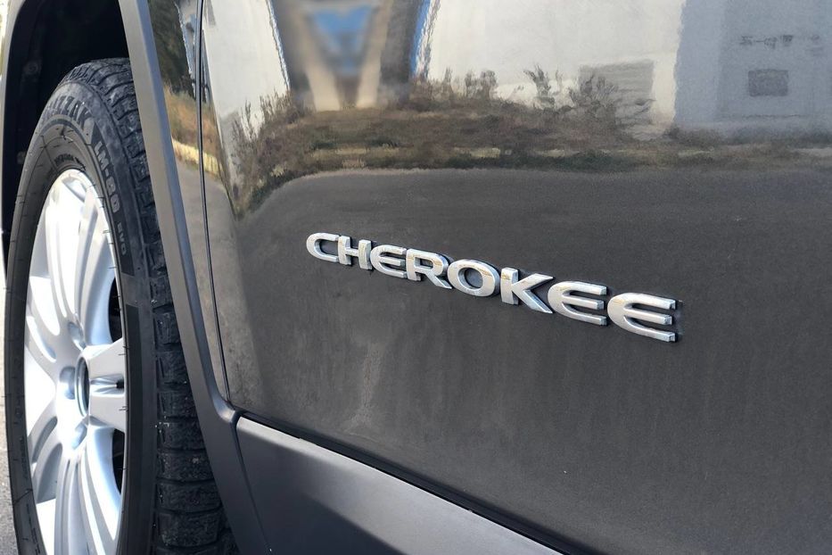Продам Jeep Cherokee 2014 года в Николаеве
