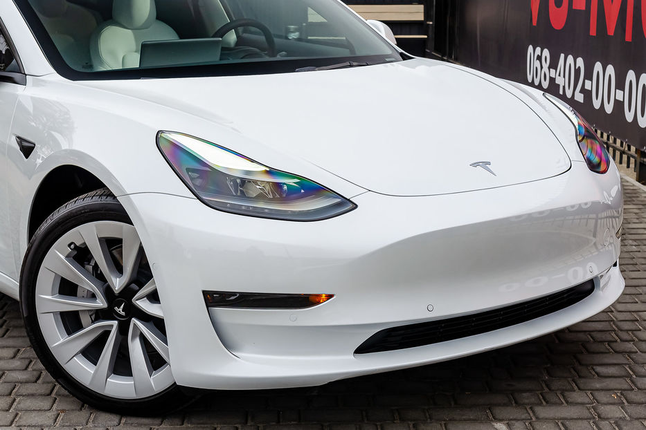 Продам Tesla Model 3 Dual Motor Long Range 2022 года в Киеве