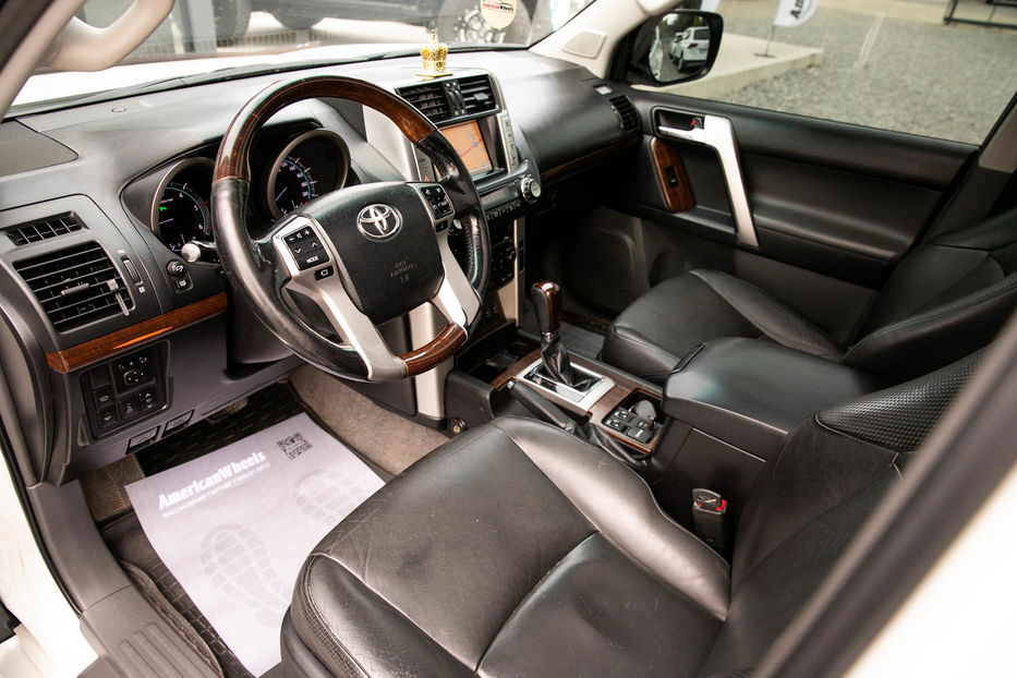 Продам Toyota Land Cruiser Prado Limited 150 2013 года в Черновцах