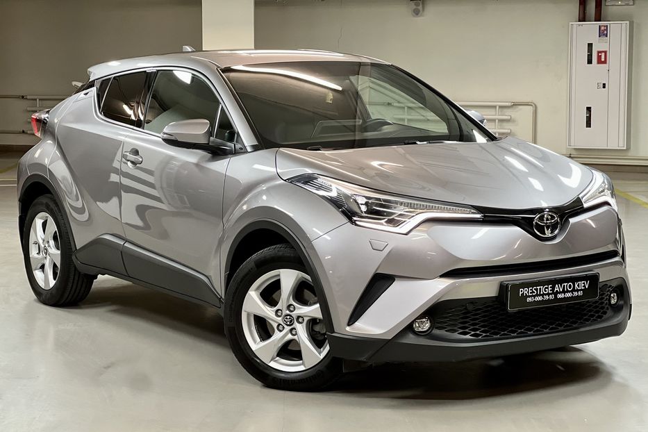 Продам Toyota C-HR 2018 года в Киеве