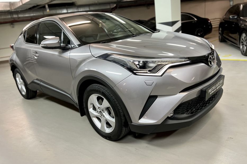 Продам Toyota C-HR 2018 года в Киеве