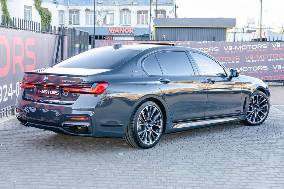 Продам BMW 760 Li 2021 года в Киеве