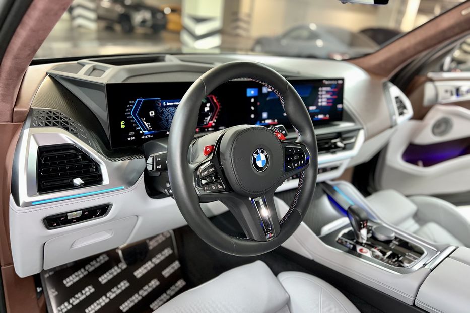 Продам BMW X M 2023 года в Киеве