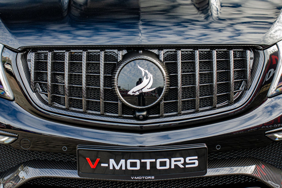 Продам Mercedes-Benz V-Class 300d 4Matic 2022 года в Киеве