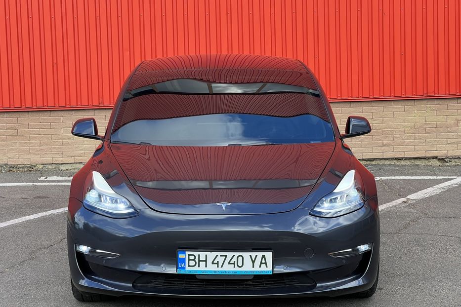 Продам Tesla Model 3 60kw 2021 года в Одессе