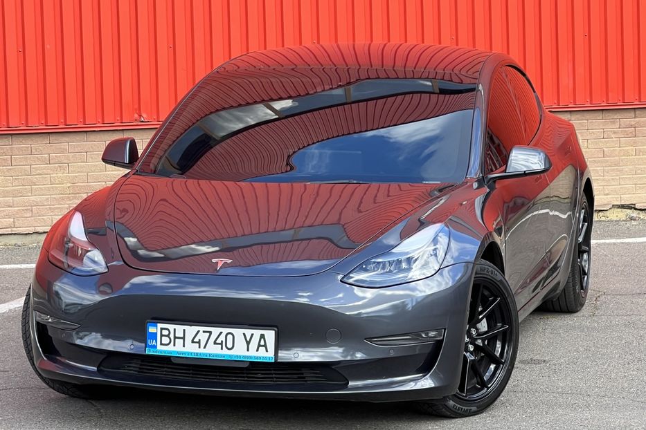 Продам Tesla Model 3 60kw 2021 года в Одессе