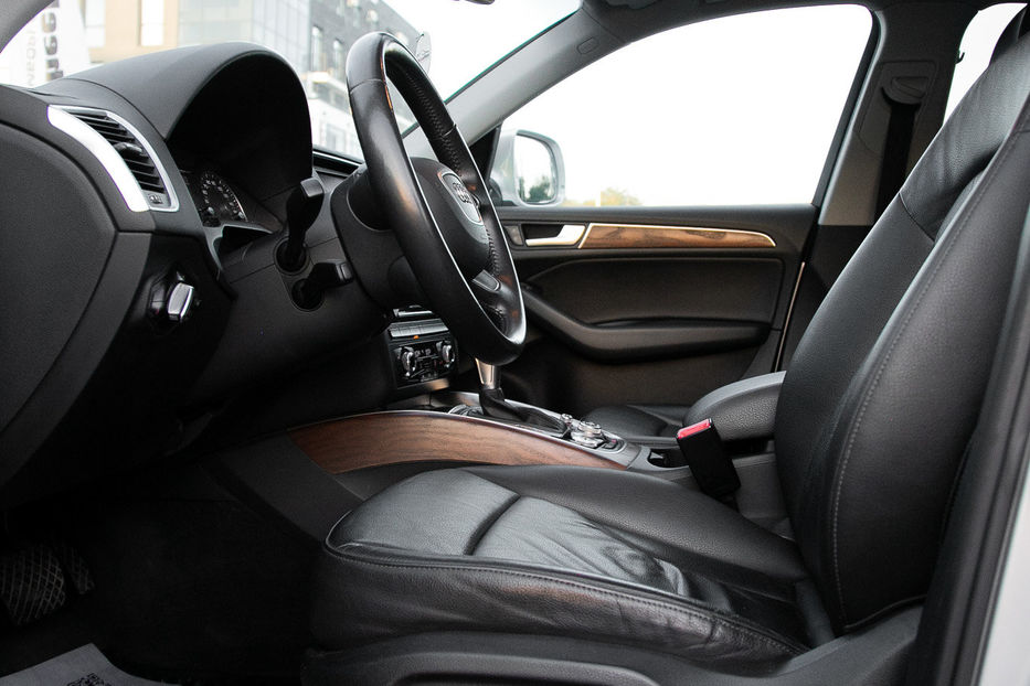 Продам Audi Q5 Premium Plus 2013 года в Черновцах