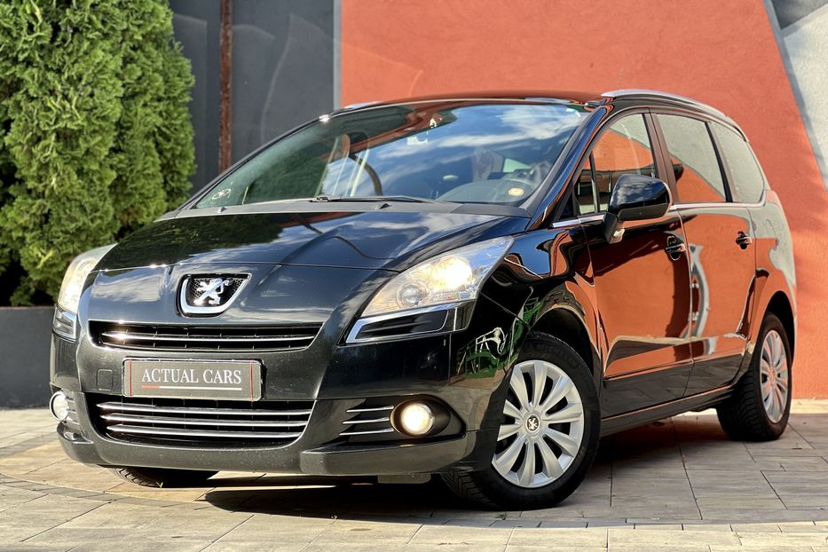 Продам Peugeot 5008 7 місць 2013 года в Луцке