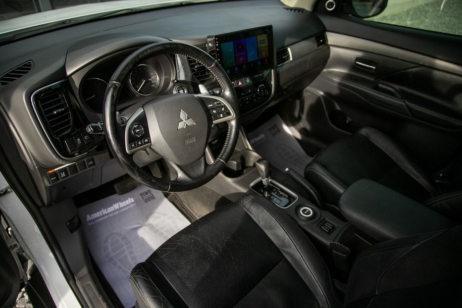 Продам Mitsubishi Outlander 2013 года в Черновцах