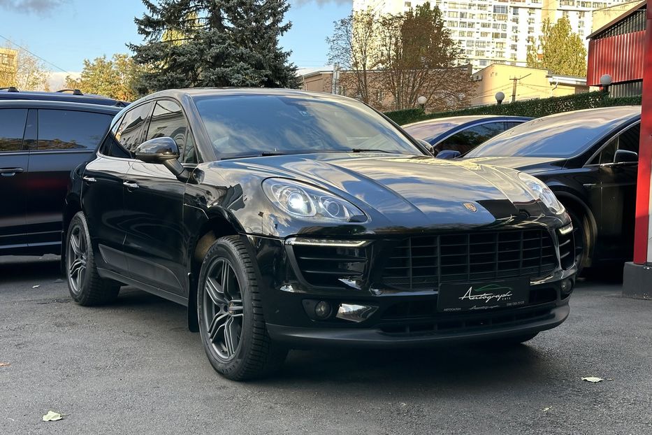 Продам Porsche Macan 2016 года в Киеве