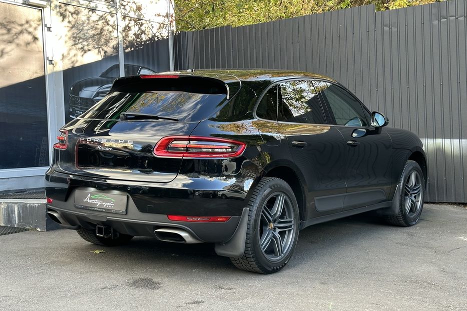 Продам Porsche Macan 2016 года в Киеве