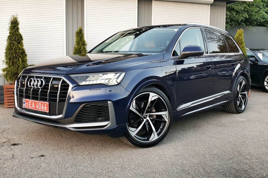 Продам Audi Q7 S-Line 2020 года в Киеве