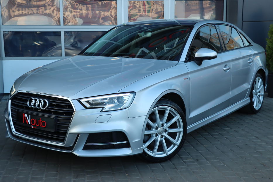 Продам Audi A3 2017 года в Одессе