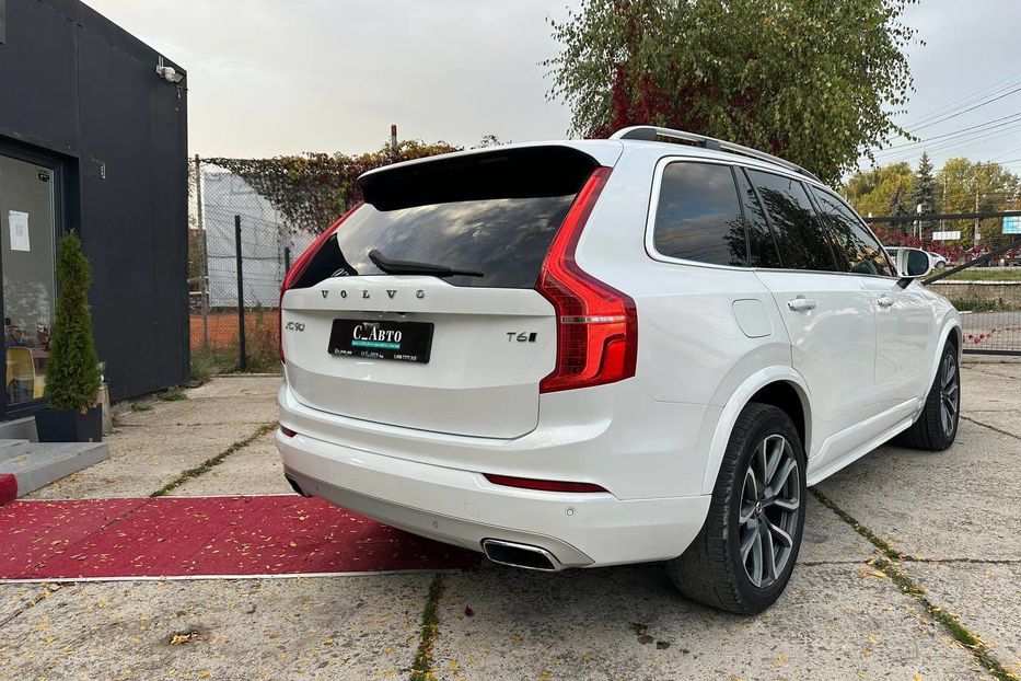 Продам Volvo XC90 MOMENTUM 2018 года в Черновцах