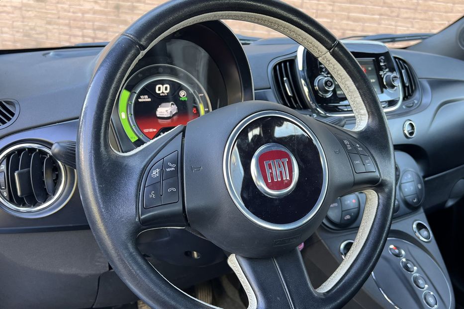 Продам Fiat 500 Electro 2017 года в Одессе