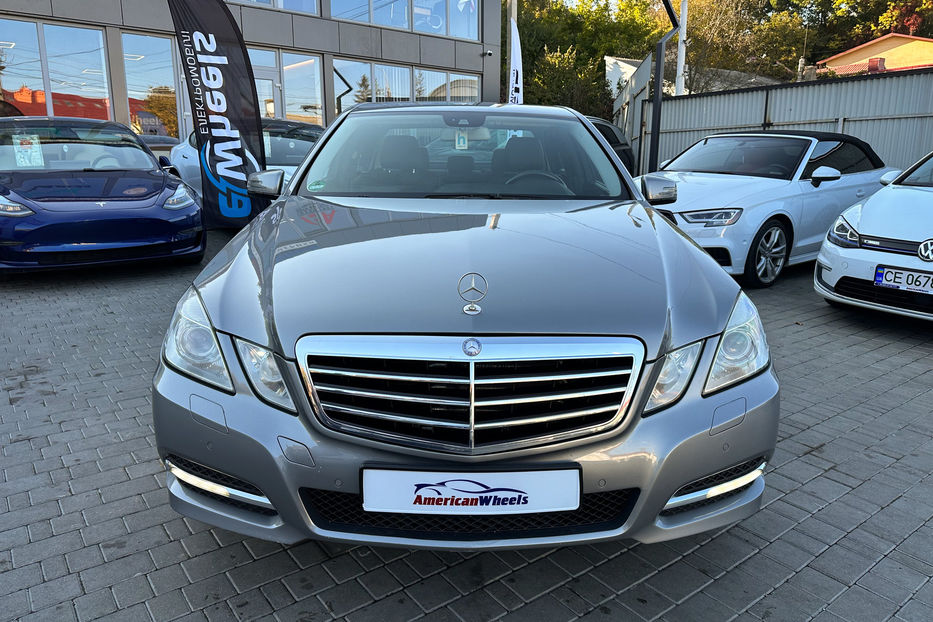 Продам Mercedes-Benz E-Class 220D 2011 года в Черновцах