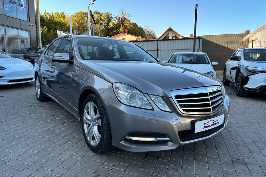 Продам Mercedes-Benz E-Class 220D 2011 года в Черновцах