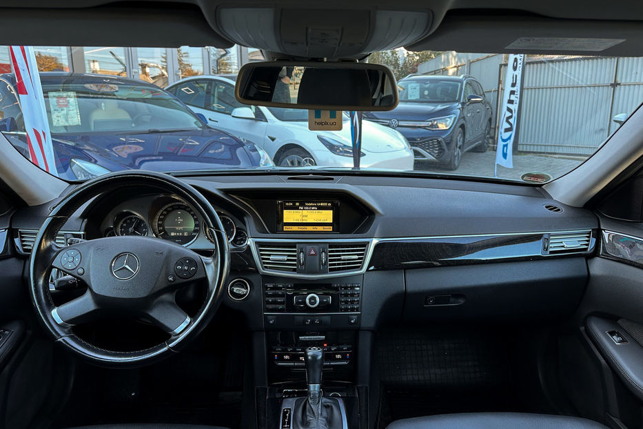 Продам Mercedes-Benz E-Class 220D 2011 года в Черновцах