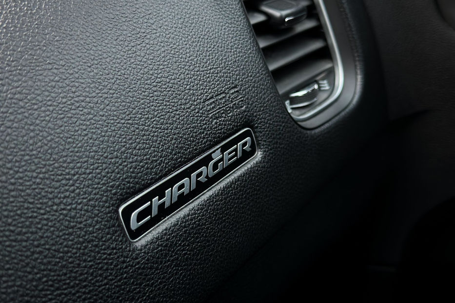 Продам Dodge Charger SRT  2016 года в Черновцах