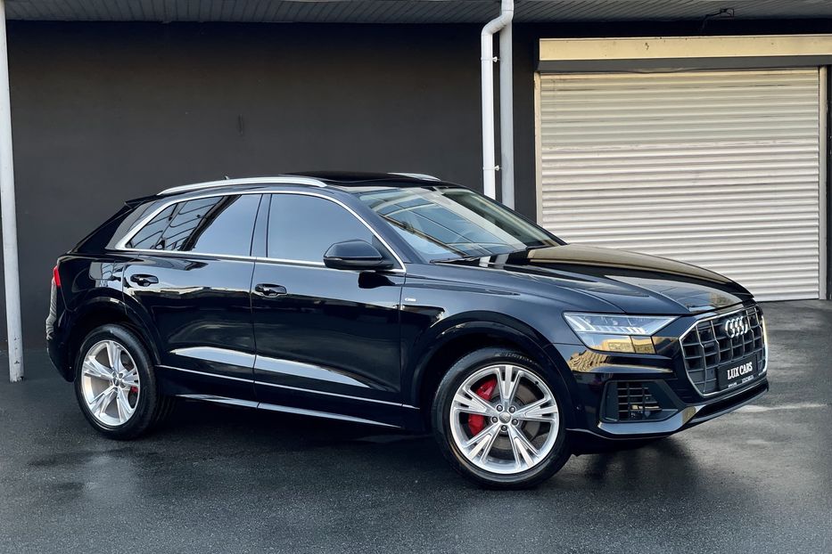 Продам Audi Q8 55 TFSI 2019 года в Киеве