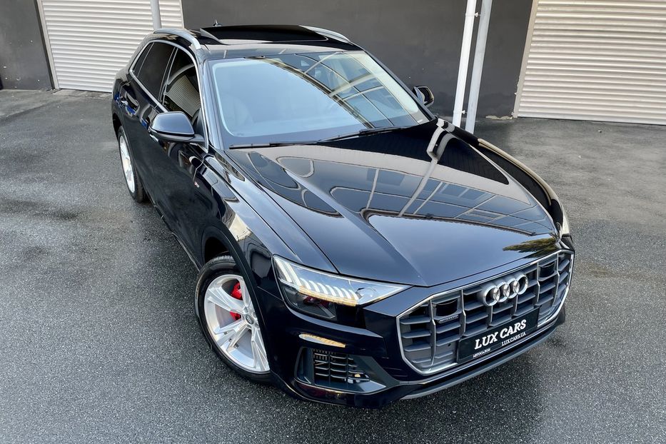 Продам Audi Q8 55 TFSI 2019 года в Киеве