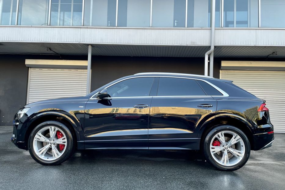 Продам Audi Q8 55 TFSI 2019 года в Киеве