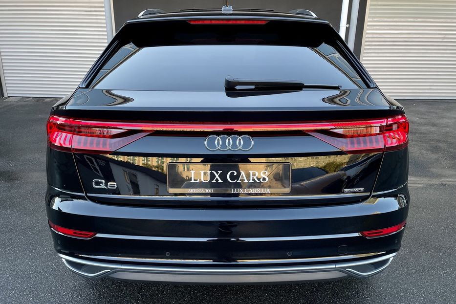 Продам Audi Q8 55 TFSI 2019 года в Киеве