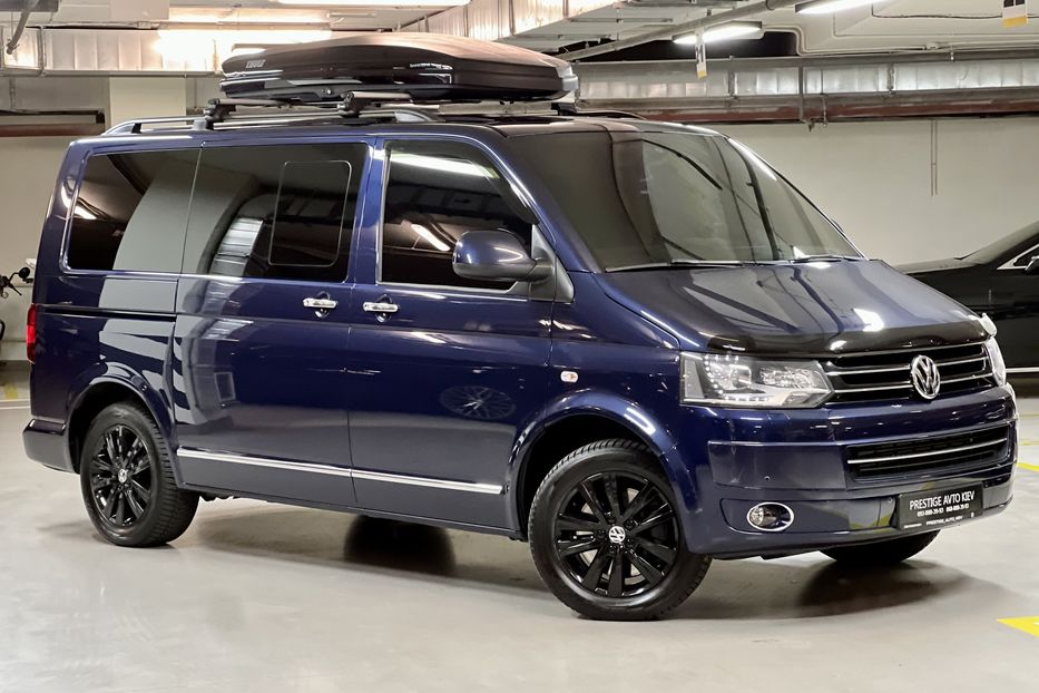 Продам Volkswagen Multivan 2015 года в Киеве