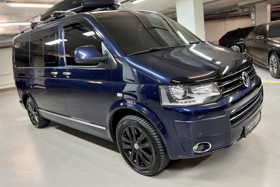 Продам Volkswagen Multivan 2015 года в Киеве