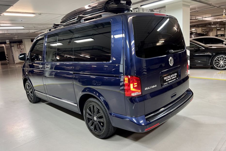 Продам Volkswagen Multivan 2015 года в Киеве