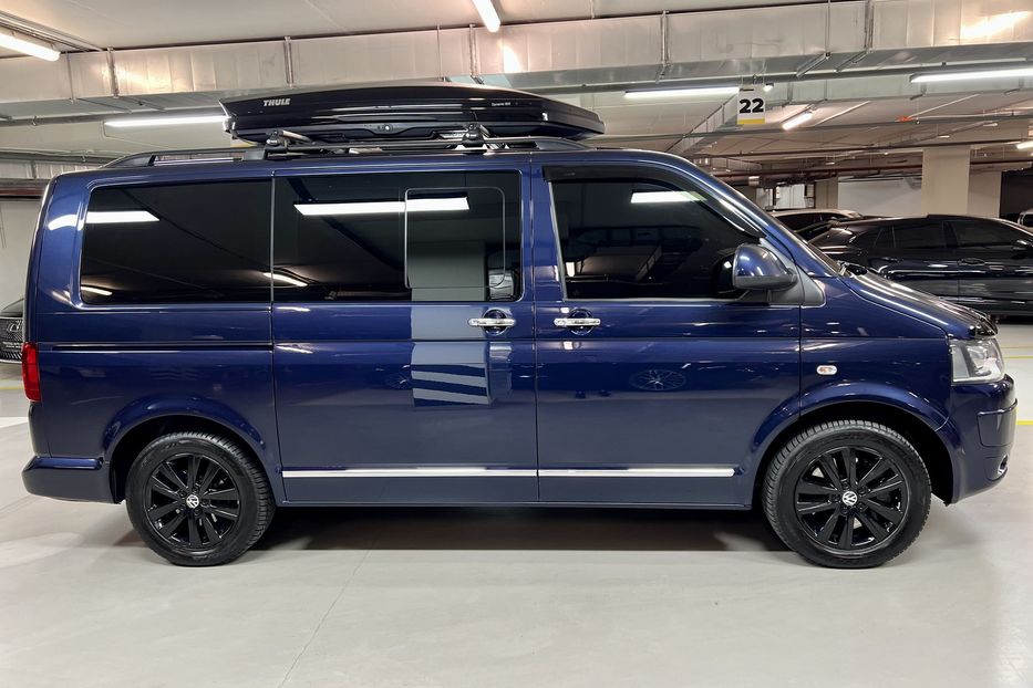 Продам Volkswagen Multivan 2015 года в Киеве