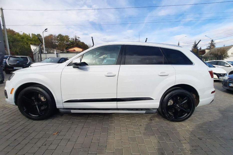 Продам Audi Q7 Premium Plus 2018 года в Черновцах